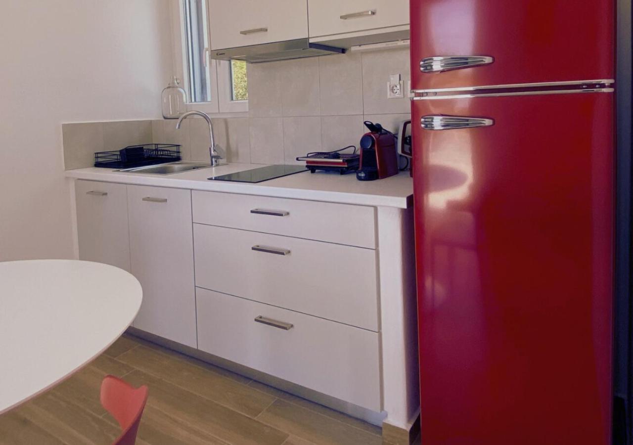 Haroto Suites Tripiti Exteriör bild